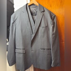 Classic Black Pinstripe Men's Suit size XL